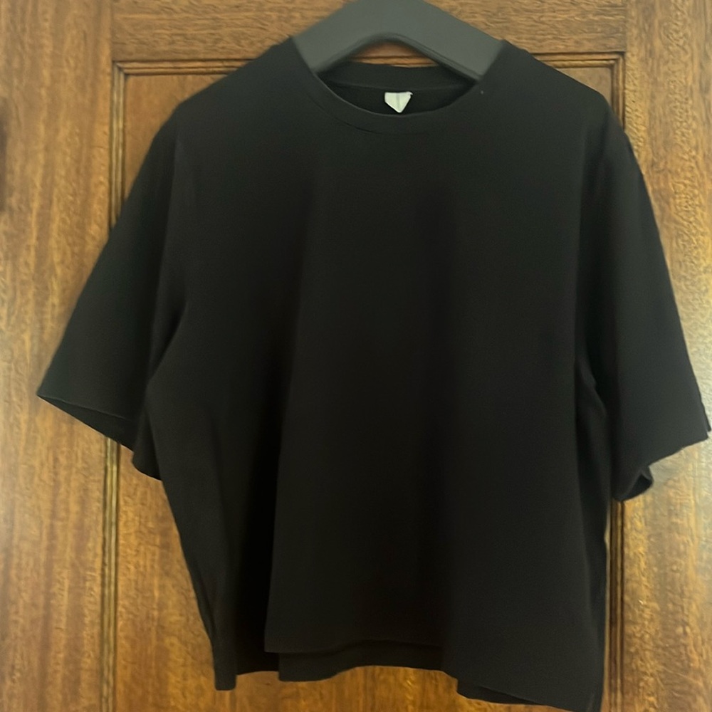 Arket boxy t shirt size L